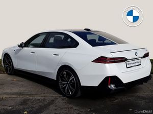 BMW 5-Series 520i M Sport Pro - Image 3