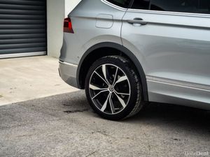 Volkswagen Tiguan Allspace R line Auto Allspace - Image 4