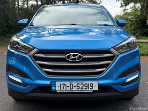 171 Hyundai Tucson 1.7 D Premium - Image 2
