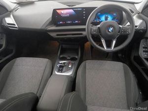 BMW 1-Series 120 Sport - Image 4
