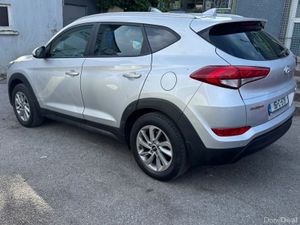 Hyundai Tucson High spec low mileage - Image 3