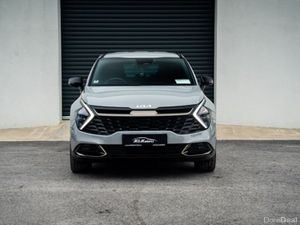 Kia Sportage Phev MY25 *Great Specification* - Image 2