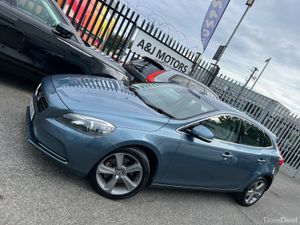 2015 VOLVO V40 AUTOMATIC - Image 2