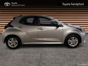 Toyota Yaris HYBRID LUNA // REAR CAMERA // TOYOTA - Image 3