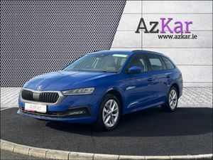 Skoda Octavia 2023 SE TECH 1.4 PETROL PLUG IN HYBR - Image 4