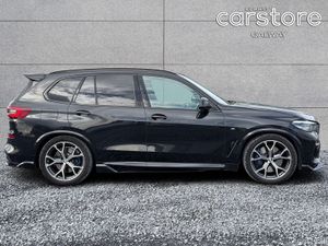 BMW X5 xDrive45e **Kitted** M Sport Pro - Image 2