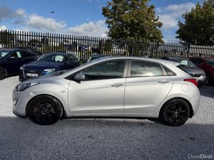 *LONG NCT* 2014 (141) Hyundai i30 Classic - Image 4