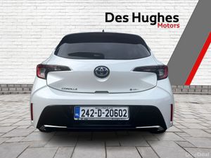 Toyota Corolla 2024 Luna Sport Hatch - Image 4