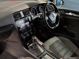 2015 Volkswagen Golf Highline 1.4TSi Auto DSG - Image 4