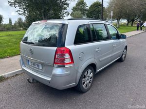 Vauxhall Zafira 1.7 CDTI ECOFLEX EXCLUSIVE 108BHP - Image 4