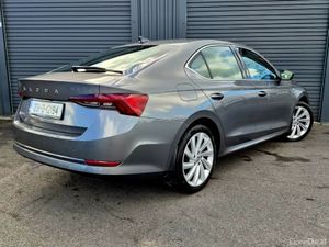 Skoda Octavia STYLE 2.0 TDI 115HP 5DR - Image 4