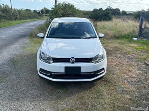 2014 polo 1.2  automatic 21k km. - Image 3