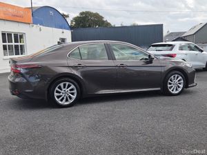 Toyota Camry 2.5 DESIGN VVT-I HIEV CV CVT 4DR A - Image 3