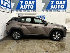 Hyundai Tucson AUTO COMFORT PLUS HEV 5DR - Image 3