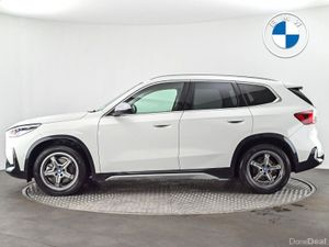 BMW iX1 xDrive30 xLine - Image 3