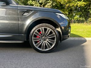 Land Rover Range Rover Sport 2015( 7 SEATER)AUTO - Image 4