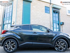 TOYOTA C-HR 1.8 HYBRID 2019 BLACK - 60,675KM - Image 4