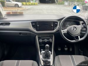 Volkswagen T-Roc 1.0 TSI 115bhp Design - Image 4