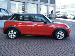 2019 MINI COOPER 5 DR PETROL - Image 4