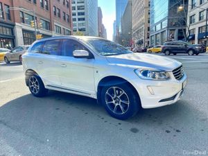 2015 Volvo XC60 D4 (181hp) FWD VOR Manual - Image 3