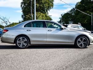Mercedes-Benz E-Class E220d Avantgarde 194bhp Auto - Image 3