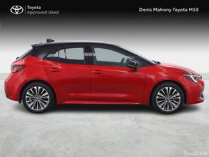Toyota Corolla Luna Sport Hybrid Hatchback - Image 3