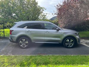 Kia Sorento 2023 7 Seater Diesel - Image 2