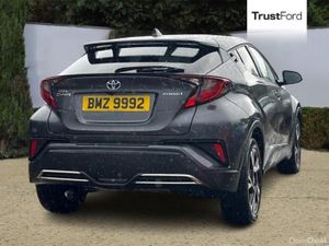 Toyota C-HR 2.0 Hybrid Design 5dr CVT- Heated Fron - Image 4