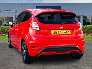Ford Fiesta 1.6 EcoBoost ST-2 Navigation 3dr - Image 2