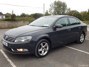 2011 Volkswagen Passat  Tax & Test 07/27 - Image 4