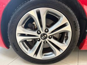 Kia Ceed 1.6 Gt Line 3dr - Image 3