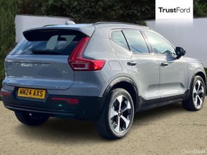 Volvo XC40 2.0 B4P Plus Dark 5dr Auto - Image 4