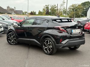 HIGH SPEC **171 TOYOTA C-HR 1.8 PETROL HYBRID AUTO - Image 3