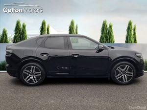 Ford Capri Premium 77kWh Extended Range - Image 4