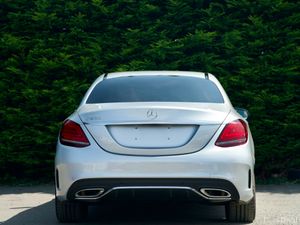 Mercedes-Benz C200 AMG-Line 2018 - Image 2