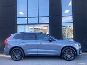 Volvo XC60 T6 Dark Plus Recharge AWD Auto (PHEV) - Image 4
