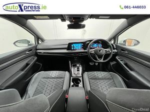 Volkswagen Golf TDI R-LINE Low mileage - Image 2