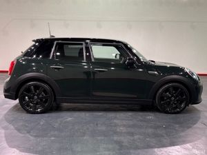 Mini Cooper 1.5 AUTOMATIC - Special addition/Leath - Image 3