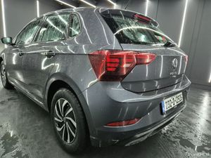 Volkswagen Polo 2023 - Image 4