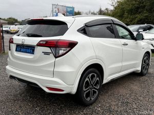 2015 Honda Vezel 1.5 HYBRID AUTO - Image 3