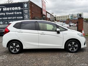 2019 Honda Fit 1.5 HYBRID AUTO - Image 2