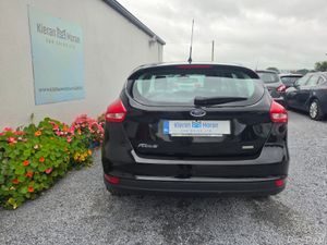 Ford Focus 1.0 ECOBOOST ZETEC 100PS 5DR T - Image 3