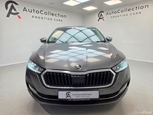 Skoda Octavia **DSG**2.0TDI**STYLE** - Image 2