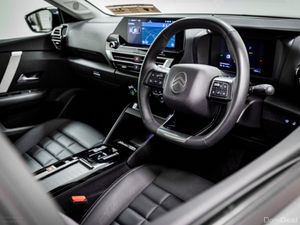 Citroen C4 e-MAX 54kWh 155HP - Image 2