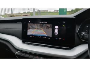 Skoda Octavia AMBIENT PACK - SUNSET GLASS - HEATED - Image 3