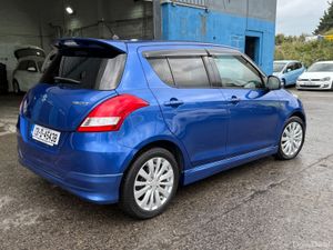 2013 Suzuki Swift Automatic / Car Play - Image 3