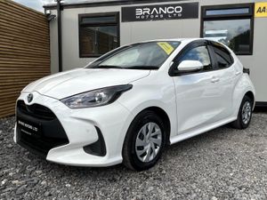 Toyota Yaris 1.5 Hybrid 2021 - Image 3