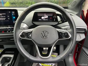 Volkswagen ID.4 PURE 52KWH // VERY LOW MILEAGE // - Image 4