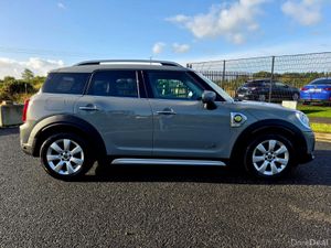 2020 MINI COOPER COUNTRYMAN SE ALL 4 HYBRID - Image 3