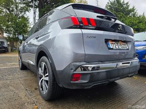 2017 PEUGEOT 3008 ALLURE 1.2 PETROL MANUAL 130BHP - Image 4